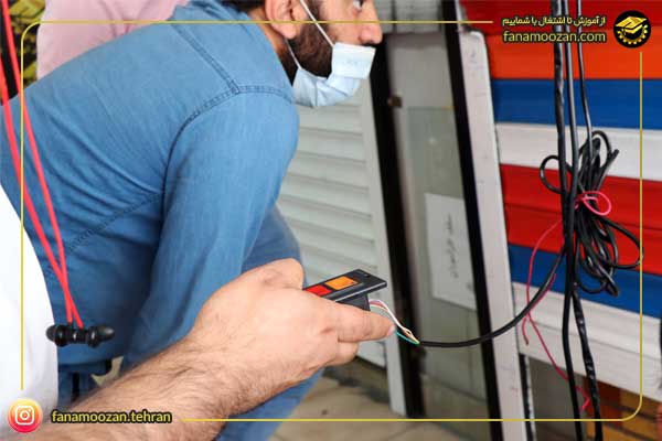 نصب کرکره برقی