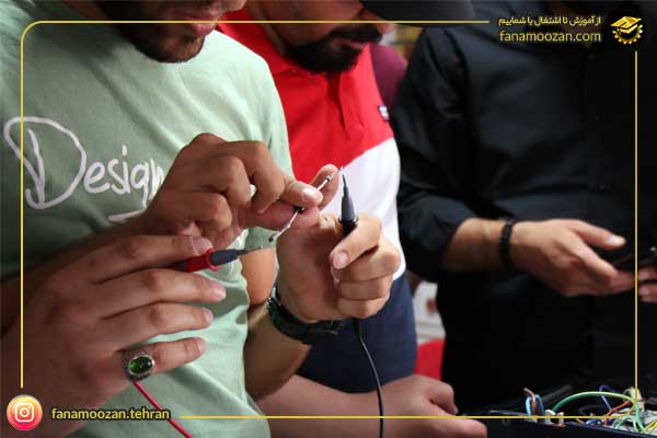 کلاس آموزش تعمیر ماکروفر
