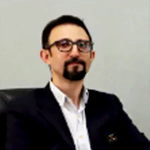مجید فراهانی مدرس دوره های تعمیرات ماشین های اداری