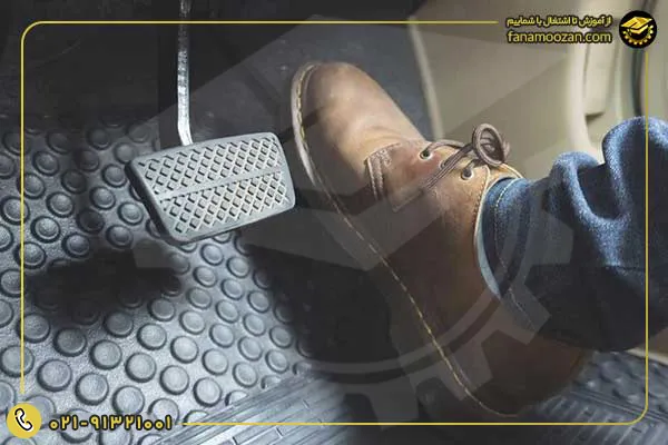 سنسور موقعیت دریچه گاز یا سنسور پدال گاز