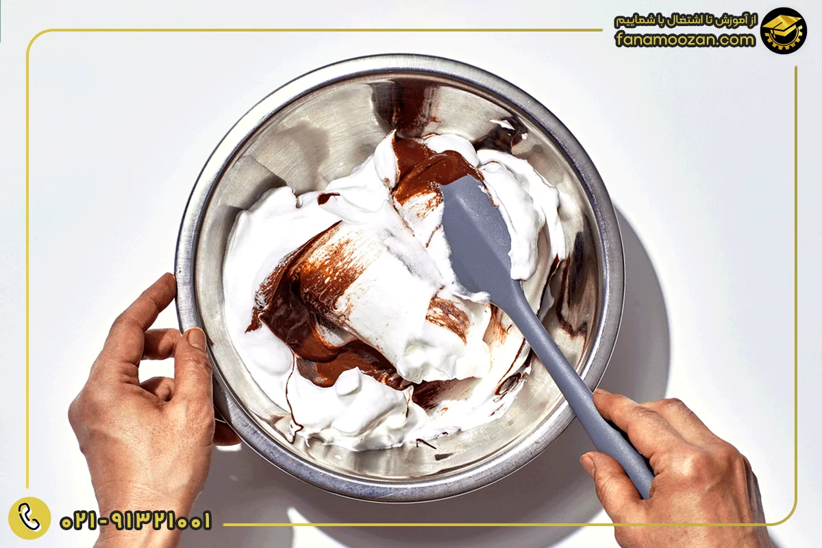 ترکیبات کیک را به چه میزان باید مخلوط کنیم؟