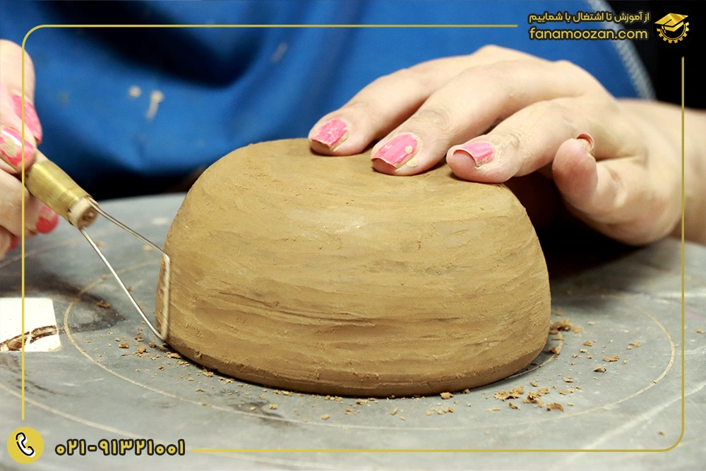 آموزش نقش زنی سفالگری